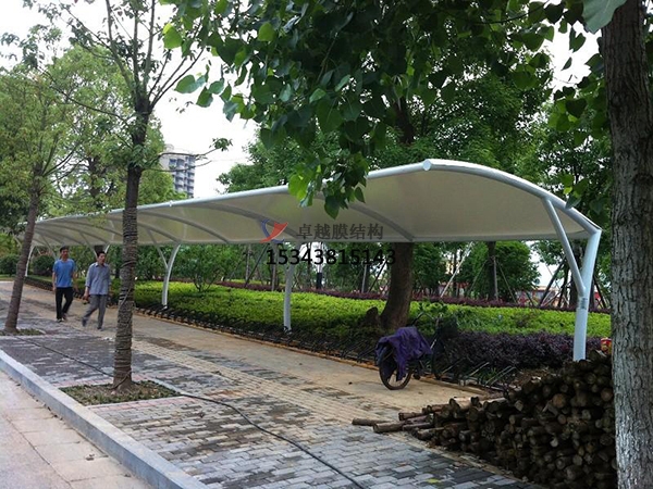 膜結(jié)構(gòu)雨棚遮陽(yáng)棚效果怎么樣？